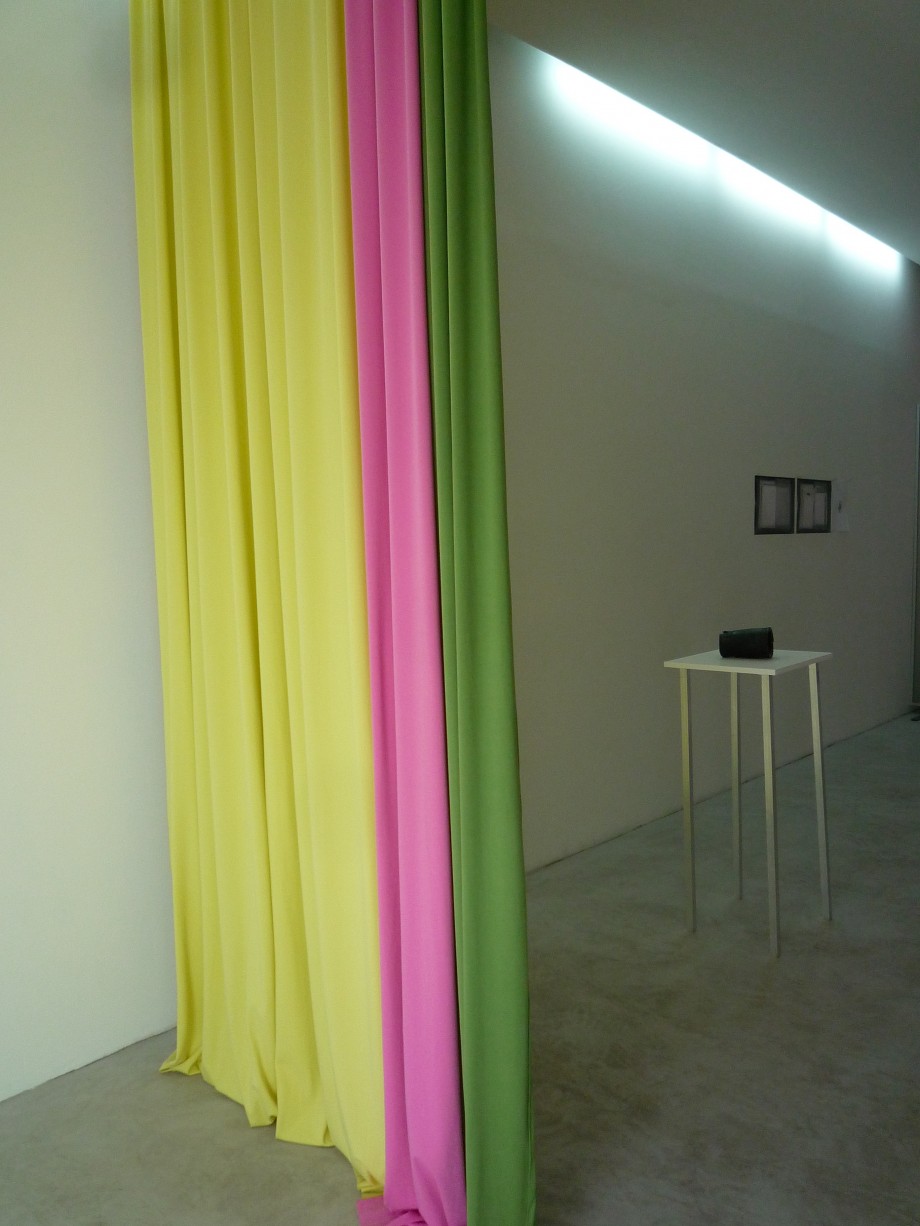 Vue de l’exposition Se serait avec vous retrouvée, ou perdue