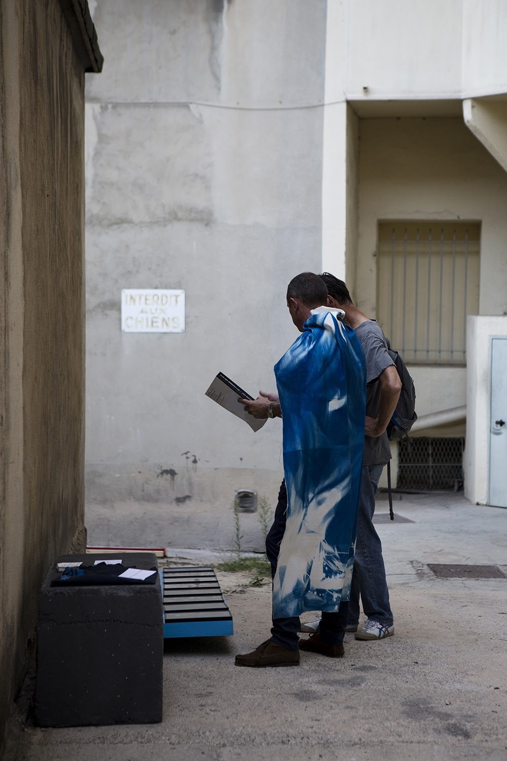 Arnaud Deschin — performance de galeriste en plein air.