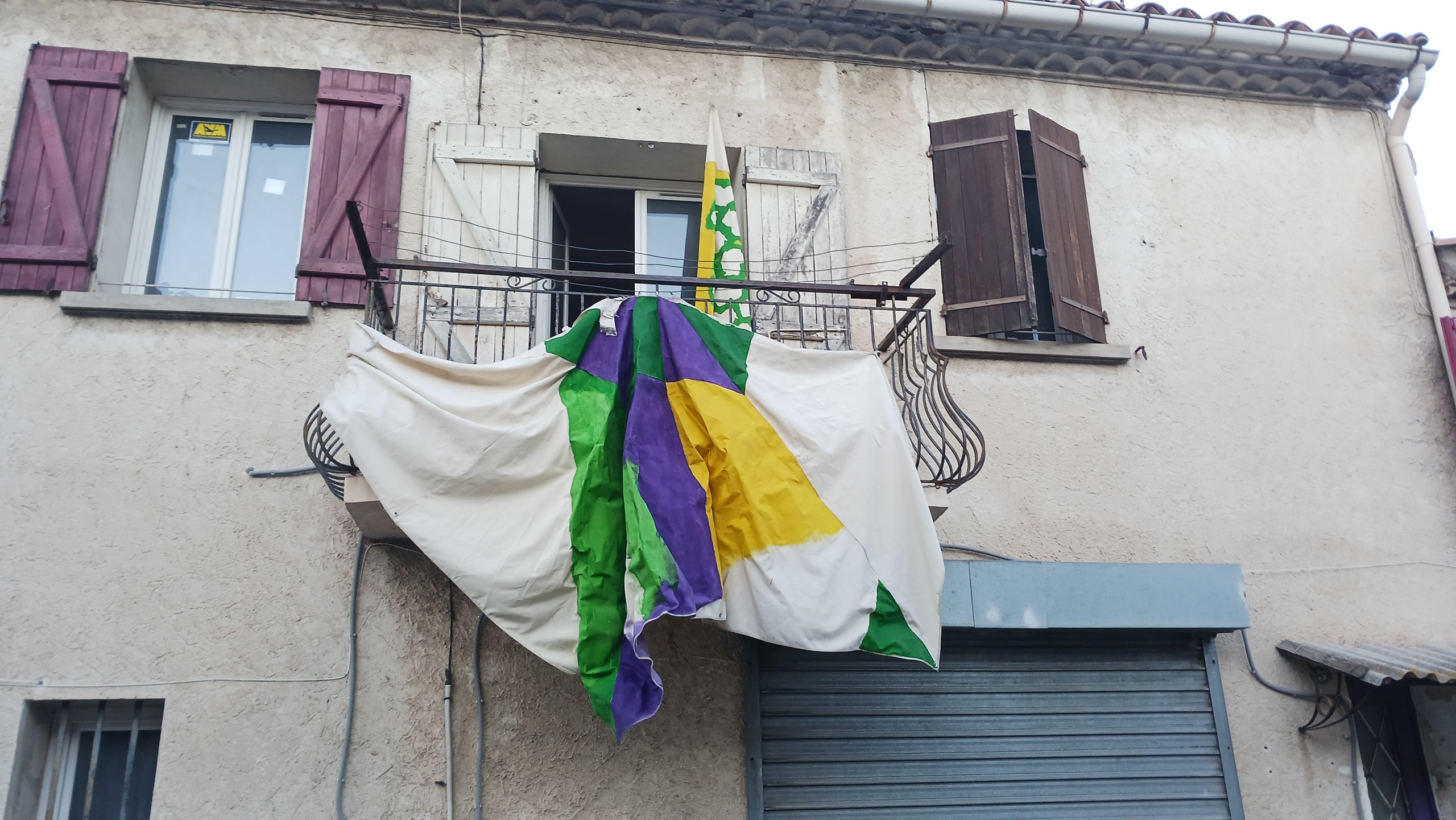 Sur le balcon de Joris Brantuas — Saint-Gilles — ouvrir les documents des expositions